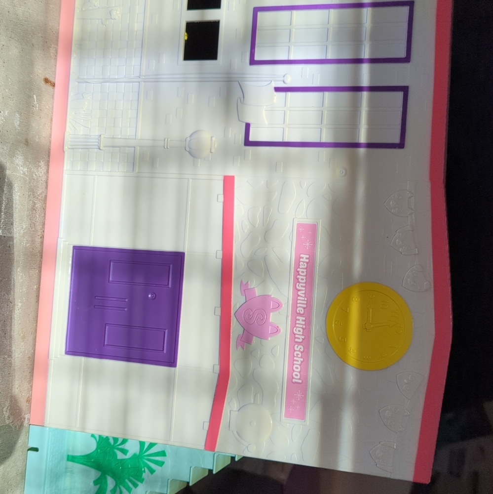 Shopkins: Happyville High School